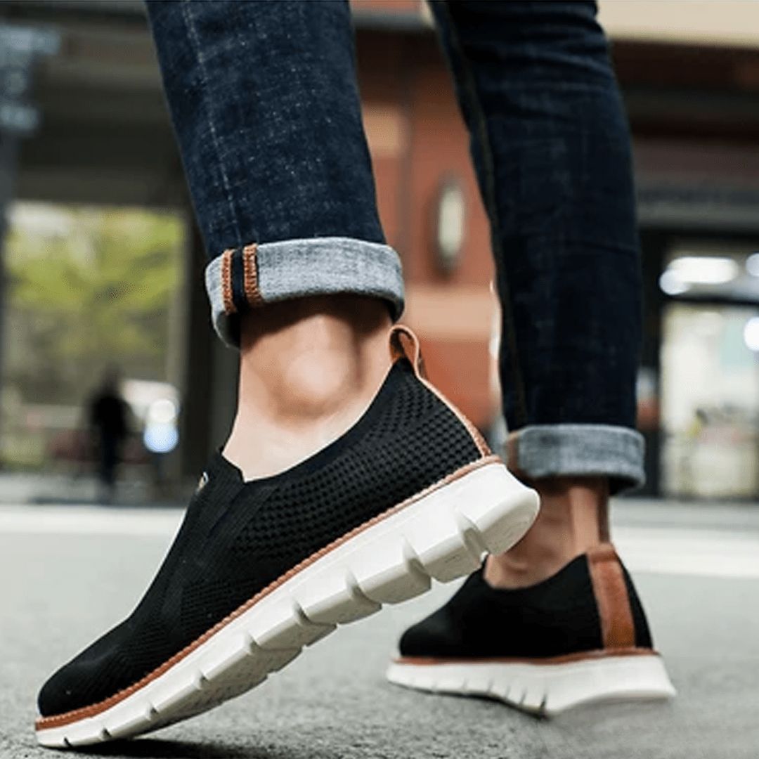 Lorenzo | Zapatillas Slip-On de Tejido con Suela Segmentada