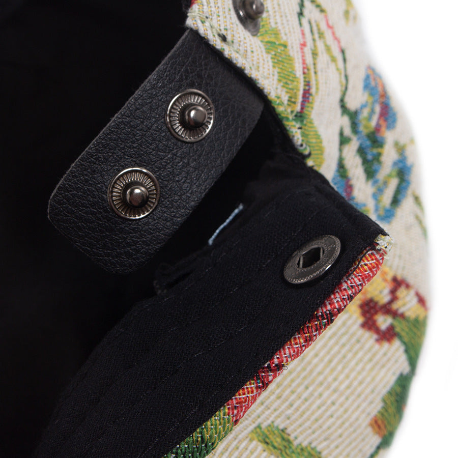 Sekou | Gorra Plana Tejida Con Estampado Floral