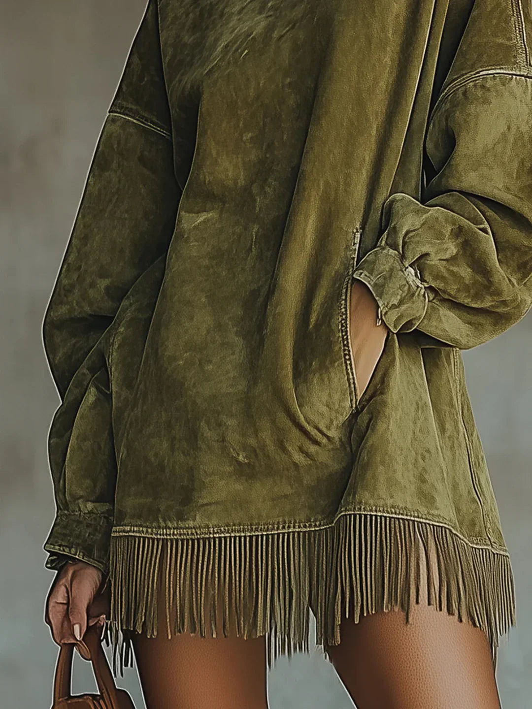 Syanna | Sudadera Oversize de Cuello alto con Flecos en el Bajo