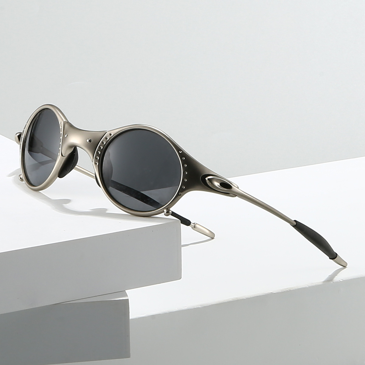 AeroShine | Gafas de sol de Metal con Lentes Redondas de Espejo