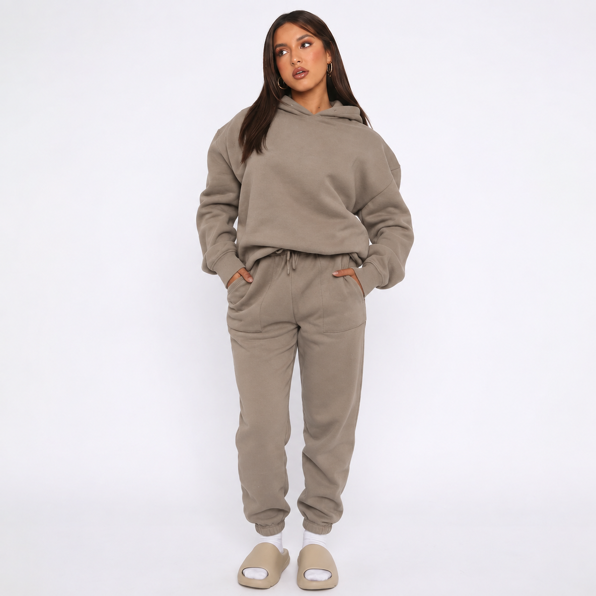 Linneauta | Conjunto de Sudadera Oversized y Joggers