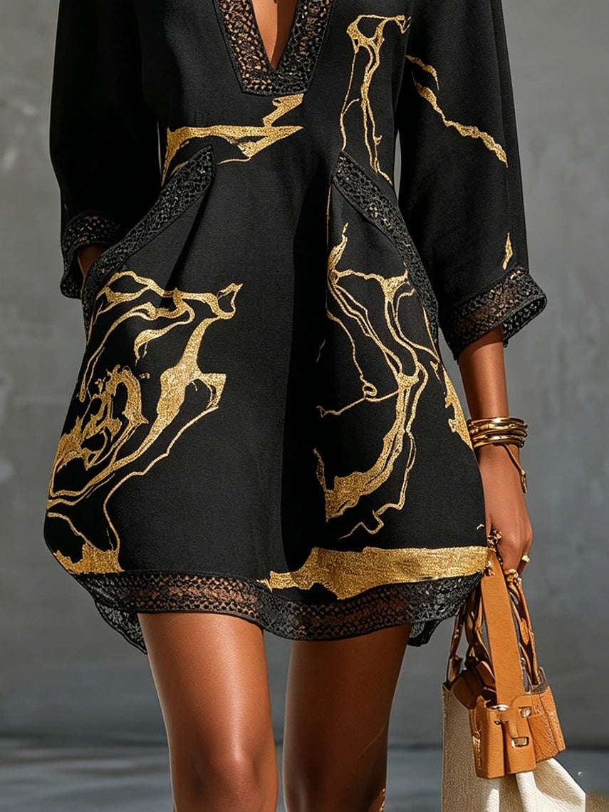 Arlinen | Vestido Mini Negro Con Estampado Y Cuello en V
