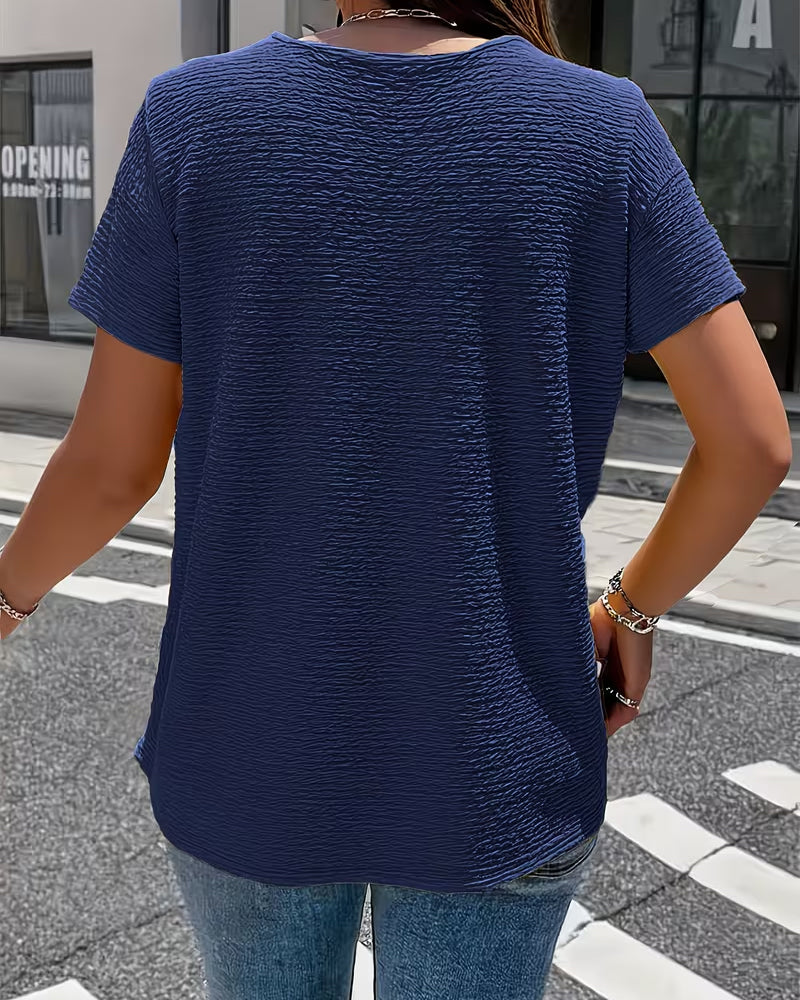 Gergina - Camiseta Con Textura y Cuello Con Detalle De Botones