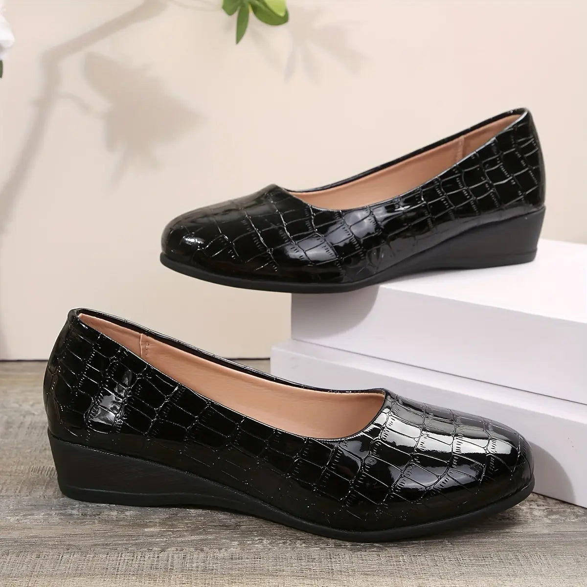 Rebekah - Zapatos Sin Cordones Con Cuña y Estampado de Cocodrilo