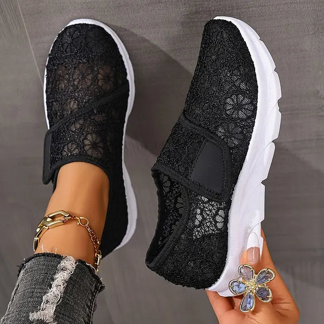 Tonjaa | Zapatillas Deportivas Sin Cordones con Encaje Floral Para Caminar