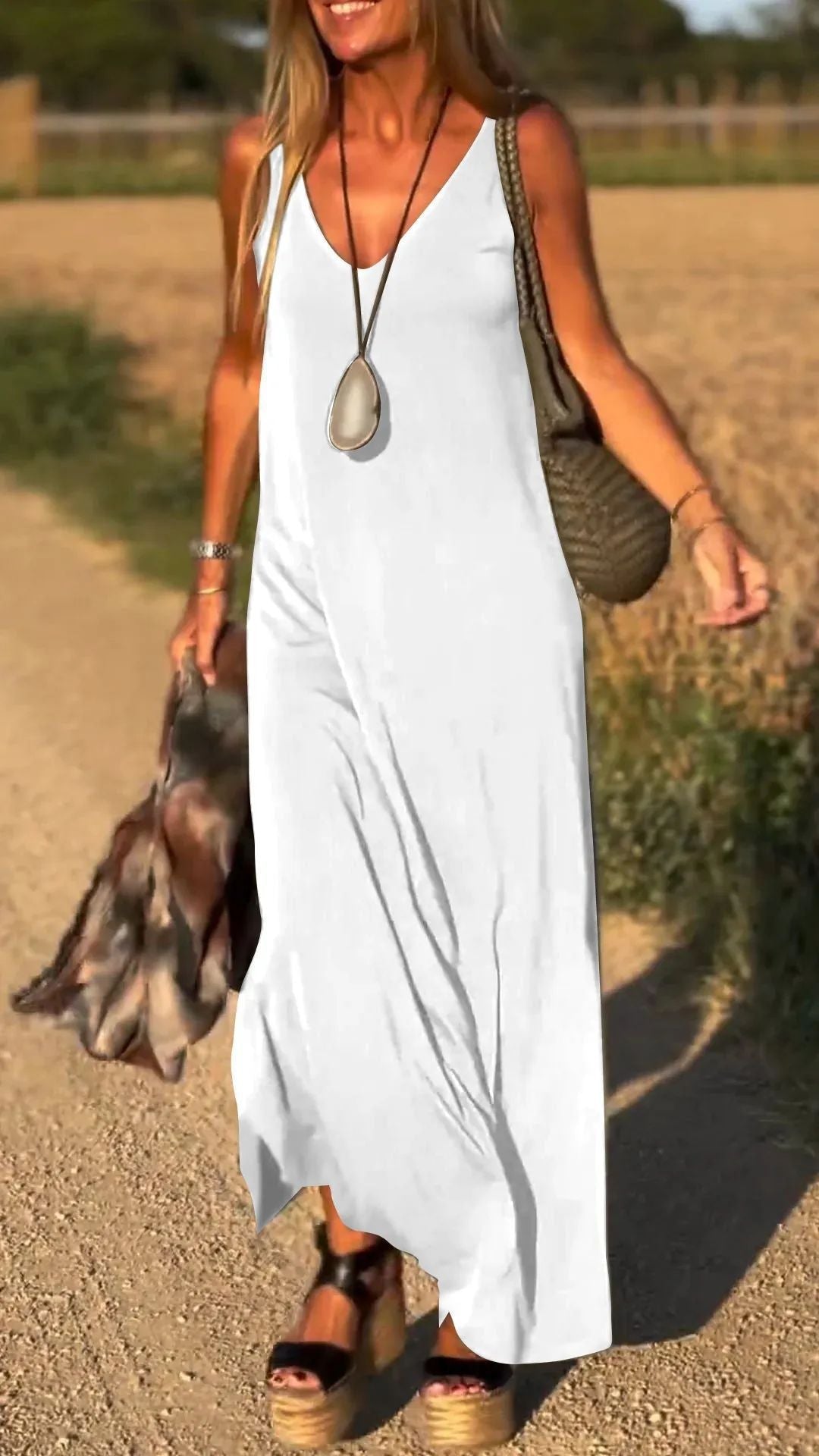 Evelyne - Vestido Largo Sin Mangas Con Cuello en V