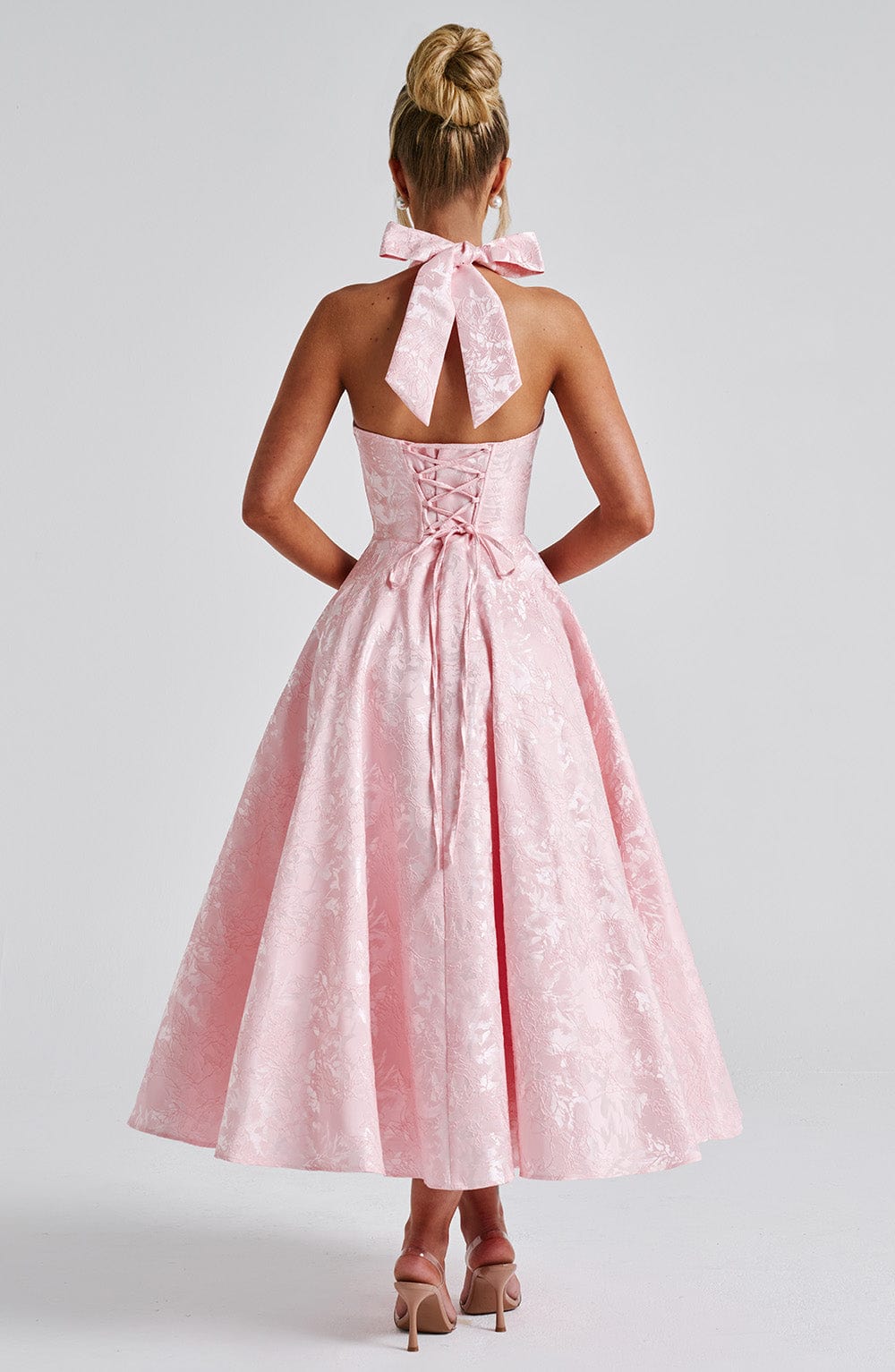 Myra | Vestido Midi Blanco Con Cuello Halter Jacquard