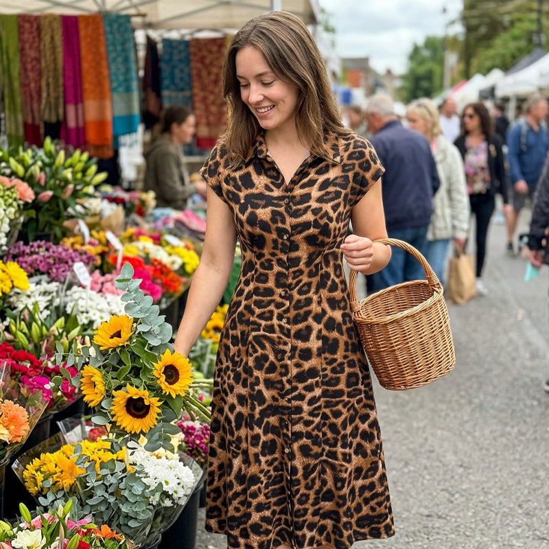 Ameerah | Vestido Camisero De Manga Corta Con Estampado De Leopardo