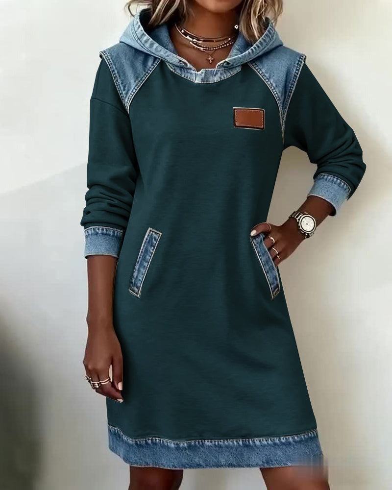 Viktoria - Vestido sudadera con capucha y ribetes de denim