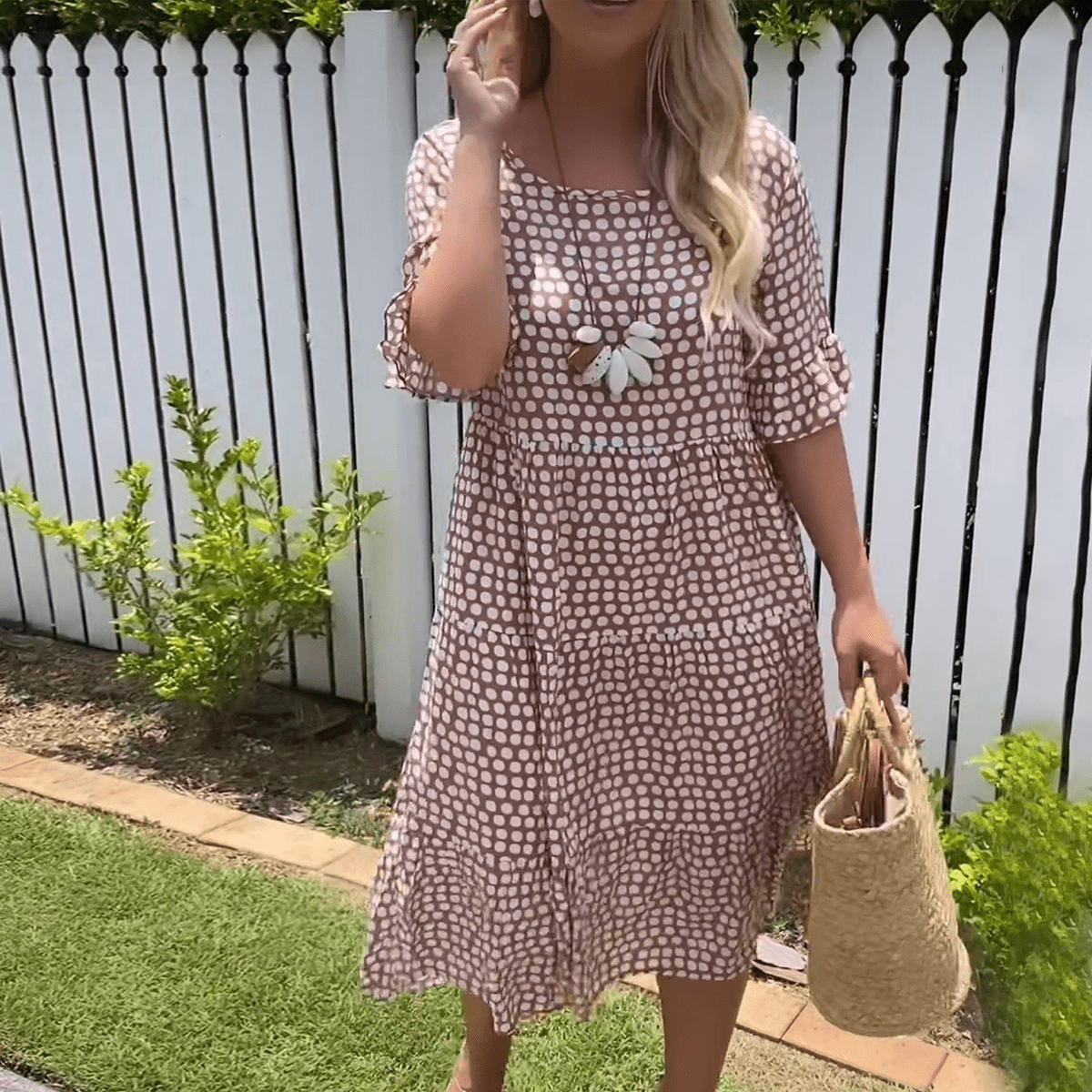 Yumi | Vestido Midi de Lunares con Mangas Volantes