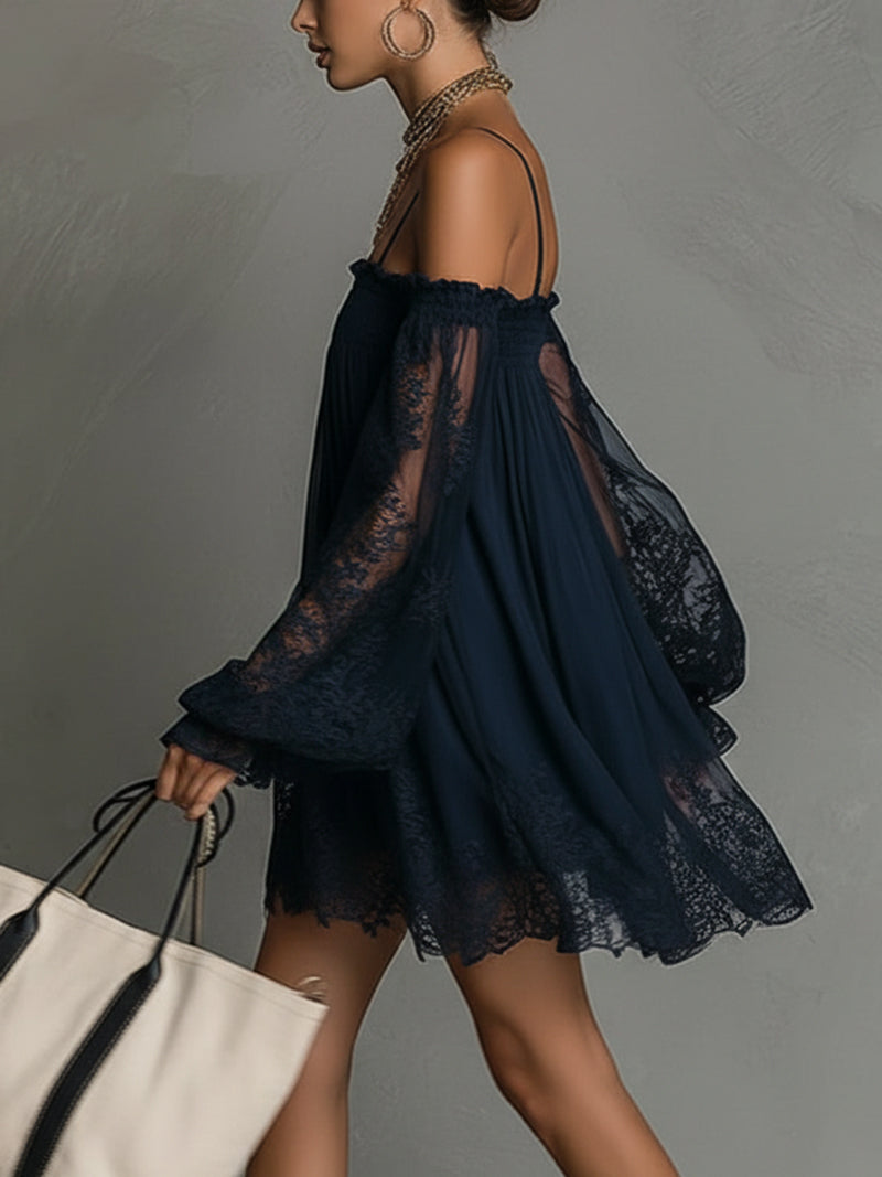 Charity - Vestido mini azul Marino con Hombros Descubiertos y Mangas de Encaje