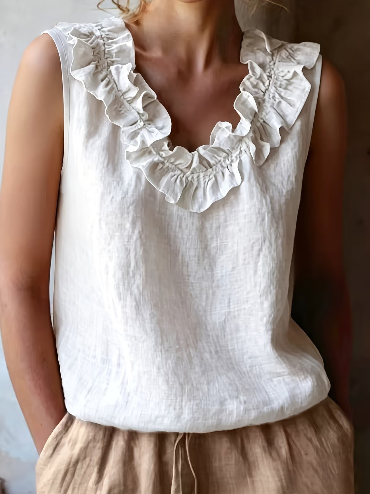 Safiya | Blusa Sin Mangas Con Cuello De Volantes Y Textura