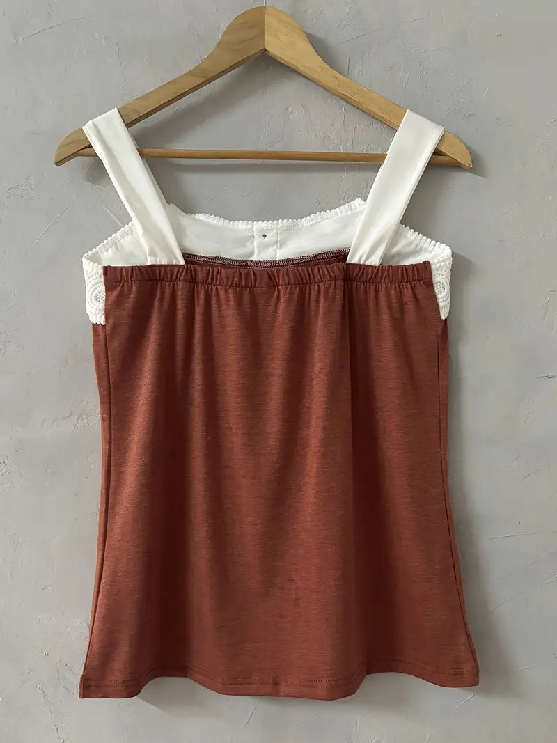 Malinda | Camiseta Sin Mangas Con Ribete de Encaje y Botones