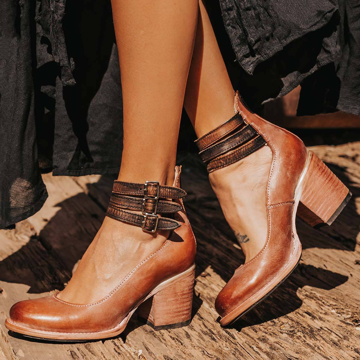 Steffie - Zapatos de Salón Con Tacón Grueso y Tiras