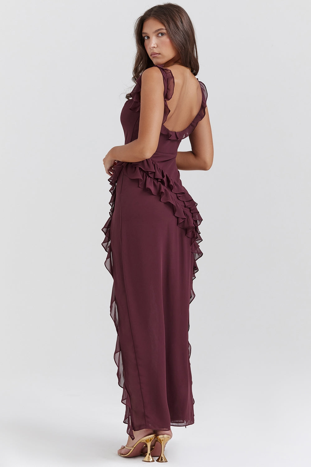 Dalia |Vestido Largo Sin Mangas Con Abertura y Ribete de Volantes