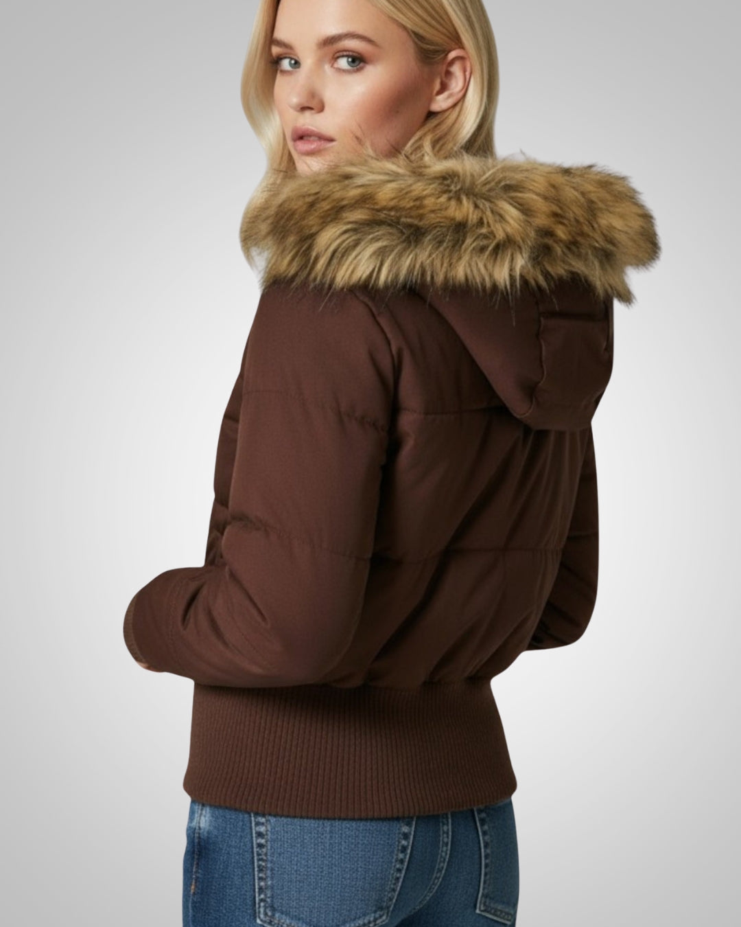 Isabel | Chaqueta acolchada con capucha de piel sintética