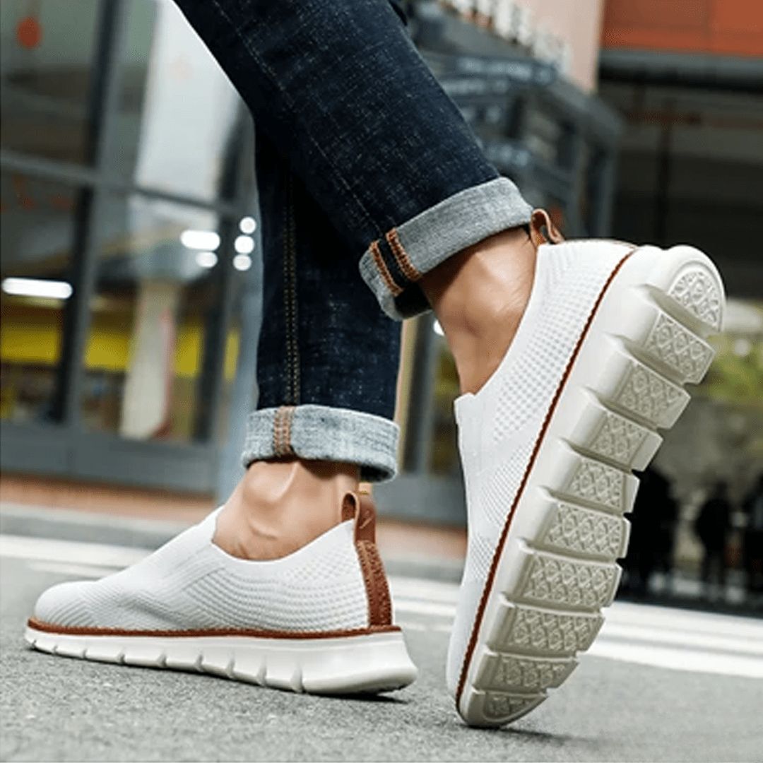 Lorenzo | Zapatillas Slip-On de Tejido con Suela Segmentada