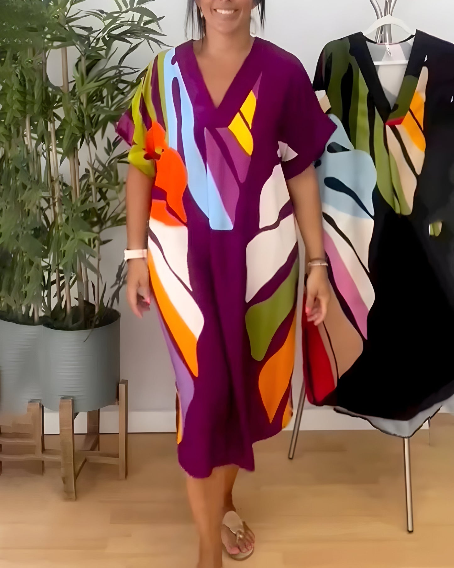 Ailsa | Vestido Kaftán midi Con Cuello en V Y Estampado Abstracto