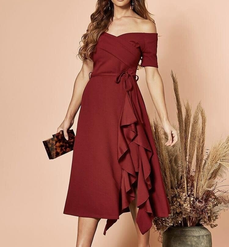 Valerie | Vestido Con Hombros Descubiertos, Volantes Y Bajo Cruzado