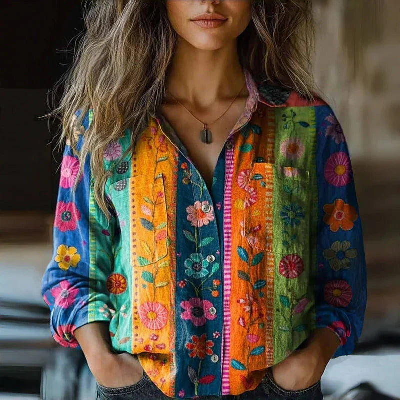 Morena | Blusa roja Estampada con Botones en la parte Delantera