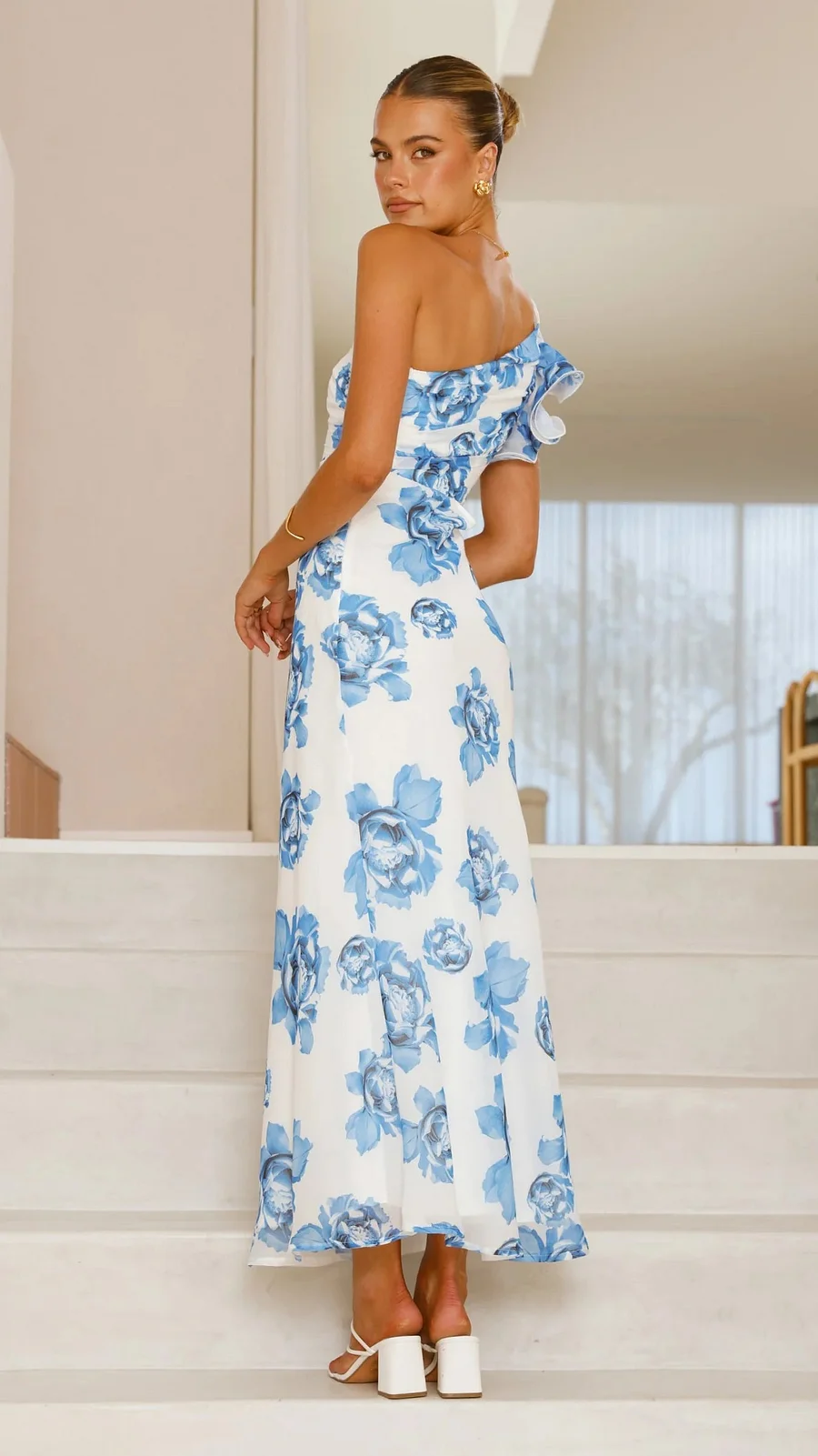 Dorothy | Vestido Largo Rosa Floral Asimétrico