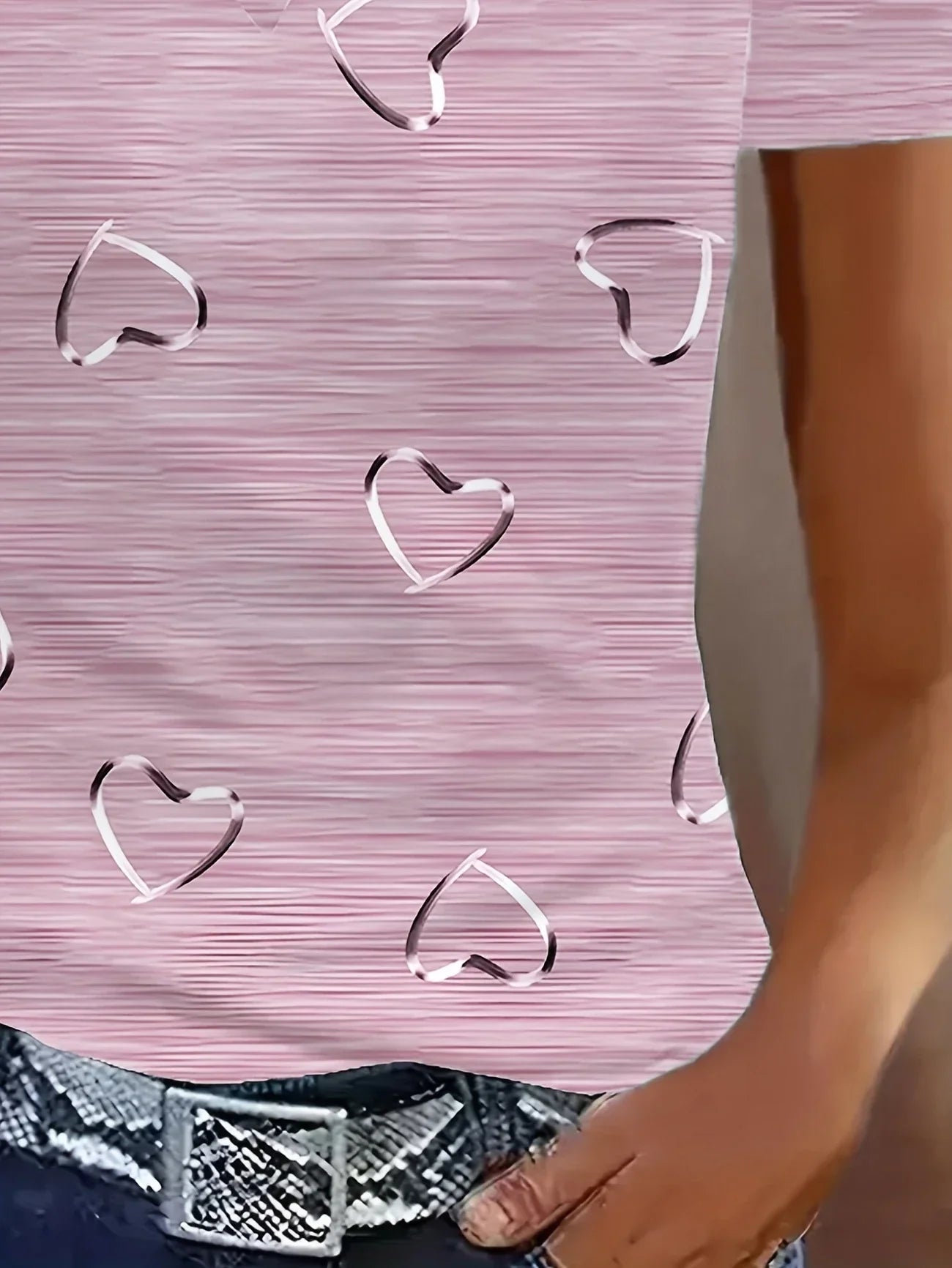 Emlyn | Top De Manga Corta Con Cuello en V Y Estampado De Corazones