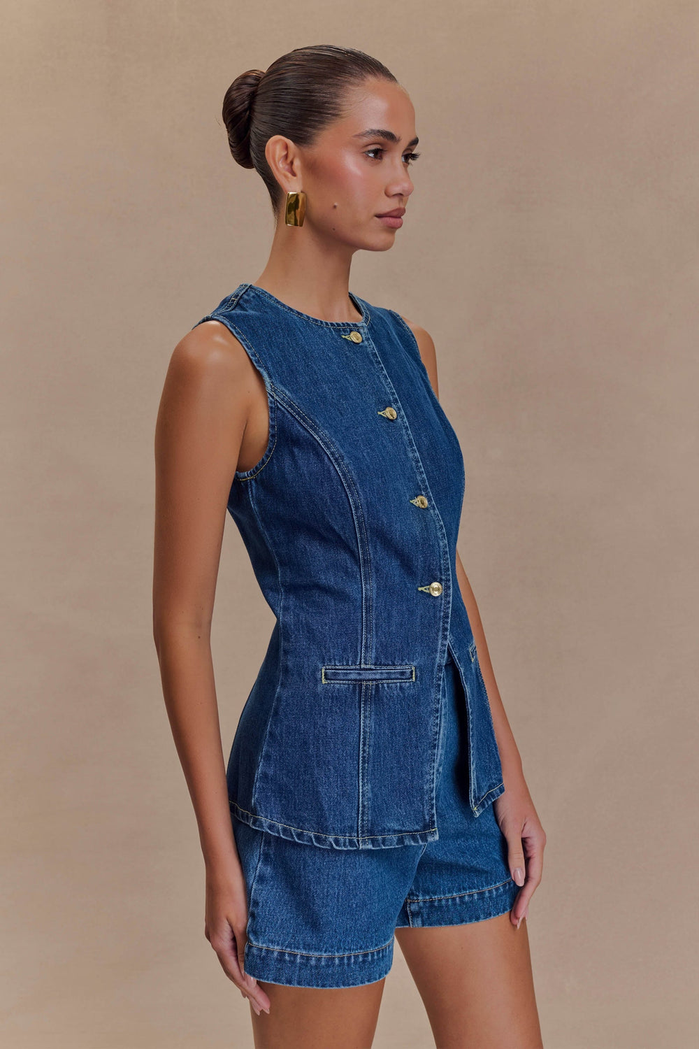 Vespera | Conjunto De Top Sin Mangas Con Peplum Y Pantalones Cortos De Denim