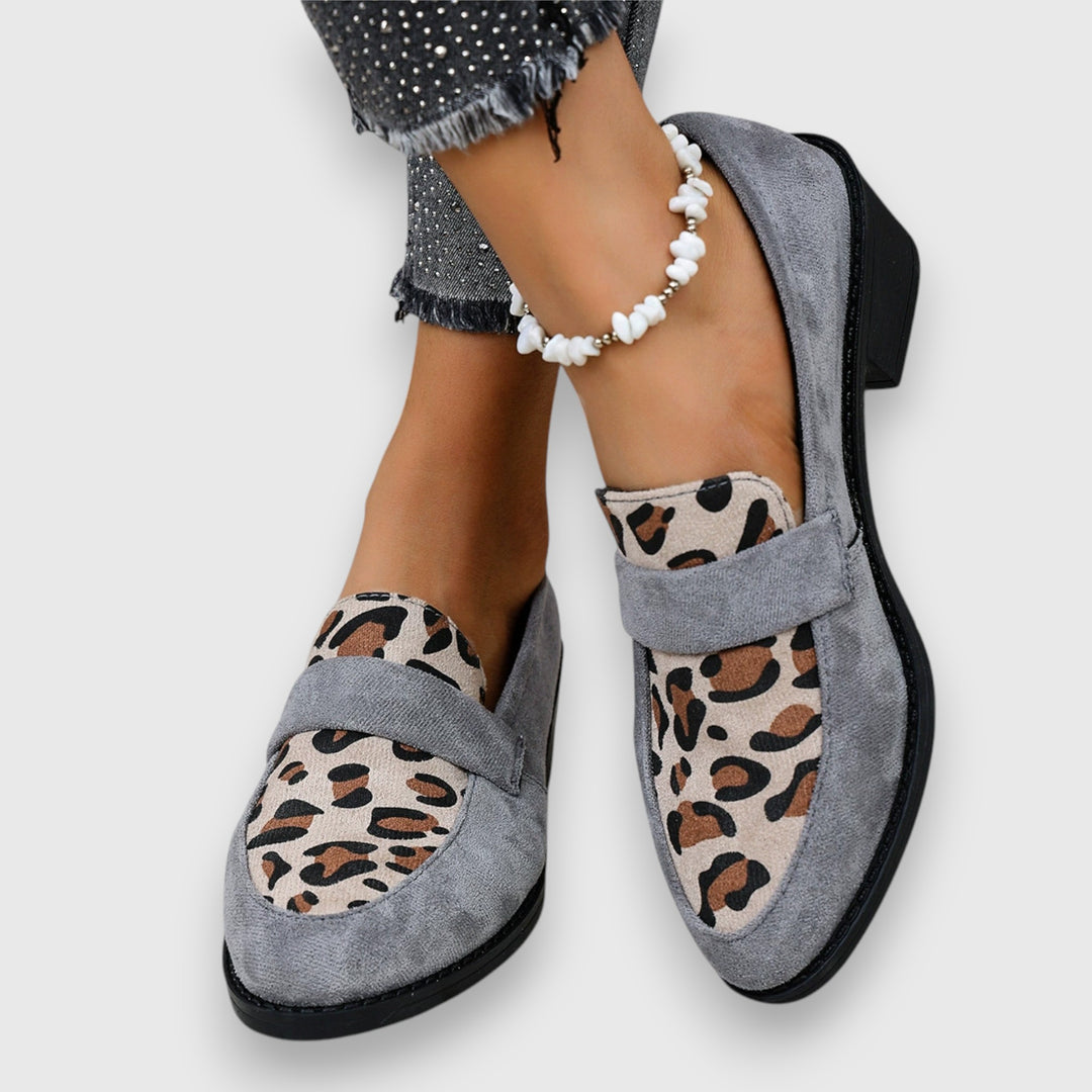 Lucyna | Mocasines Con Tacón Grueso Y Estampado De Leopardo