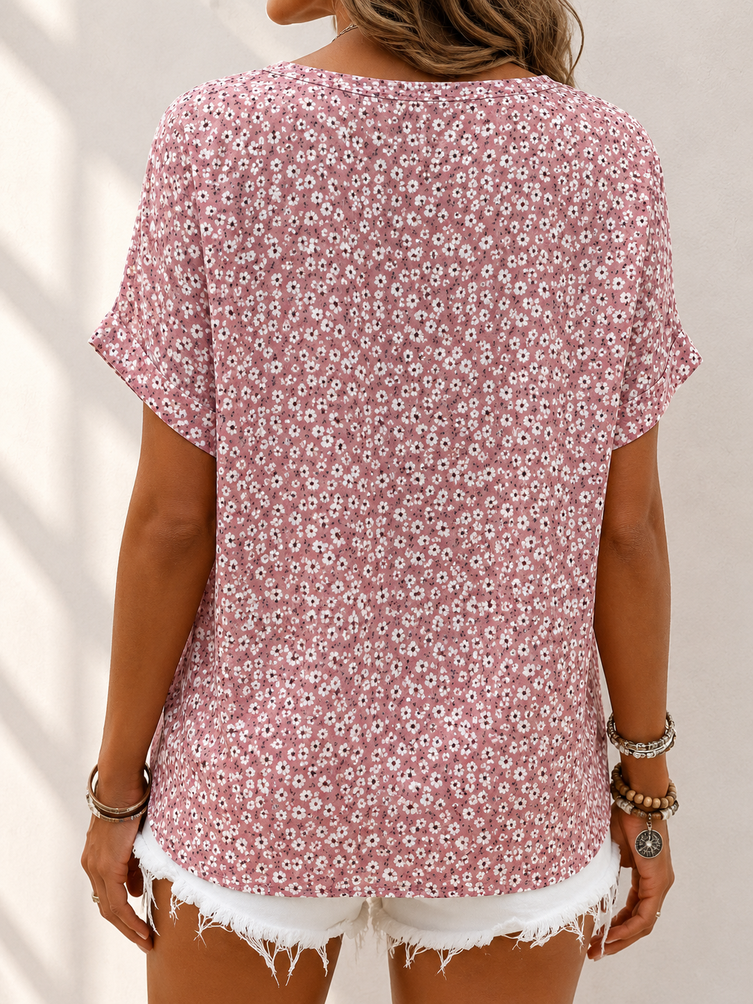 Verna - Blusa de Manga Corta Con Estampado Floral y Botones en la Parte Delantera
