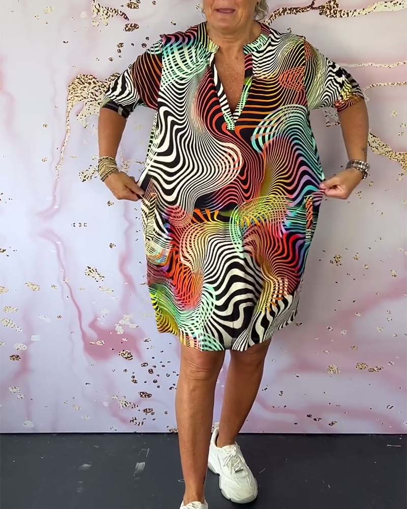 Diane | Vestido Con Bolsillo Y Manga Corta Con Estampado Abstracto