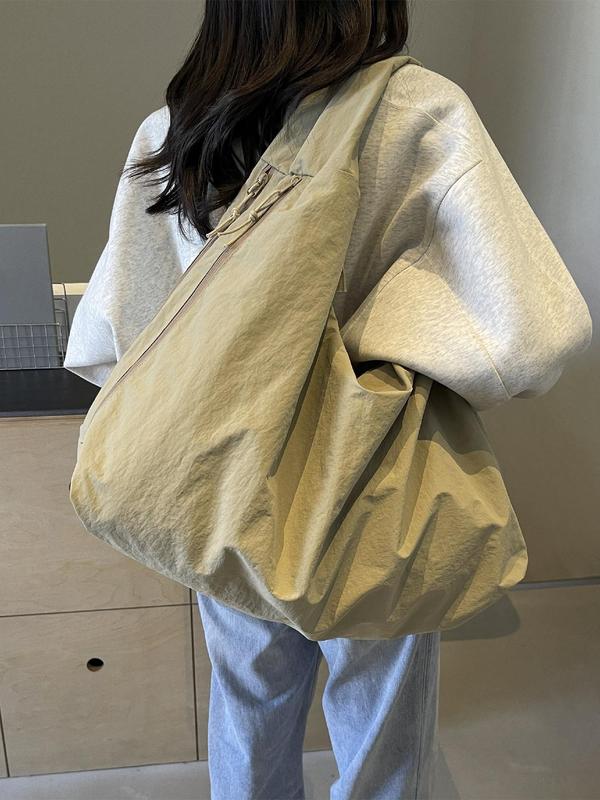 Marilla | Bolso Hobo de Hombro Extragrande de Nailon