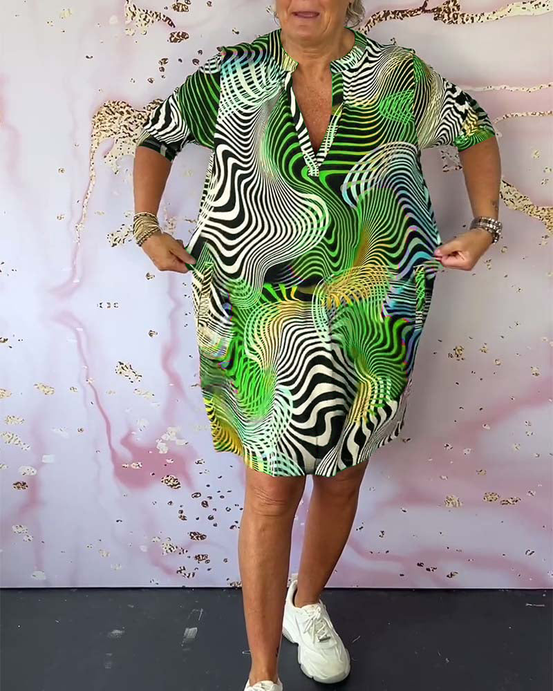 Diane | Vestido Con Bolsillo Y Manga Corta Con Estampado Abstracto