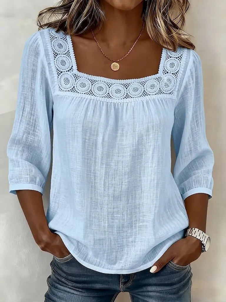 Nozomi | Blusa Con Encaje Decorativo y Escote Cuadrado