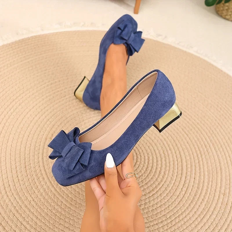 Fiamavetta | Zapatos de tacón bajo con moño elegante
