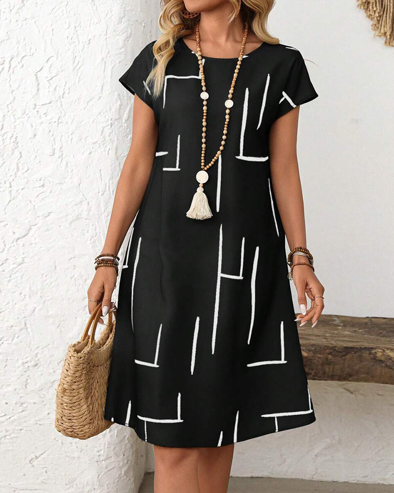 Ainee | Vestido Estampado Cuello Redondo Manga Corta