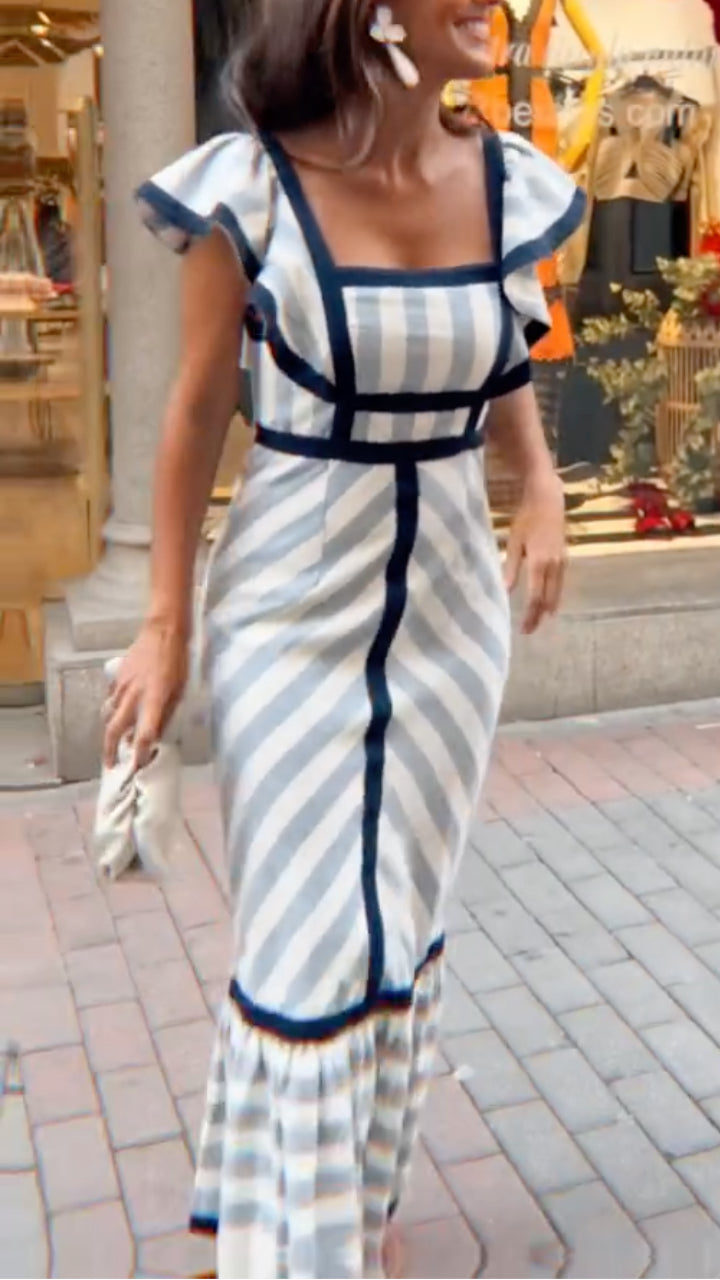 Lileeka | Vestido De Cuello Cuadrado Con Mangas De Volantes a Rayas