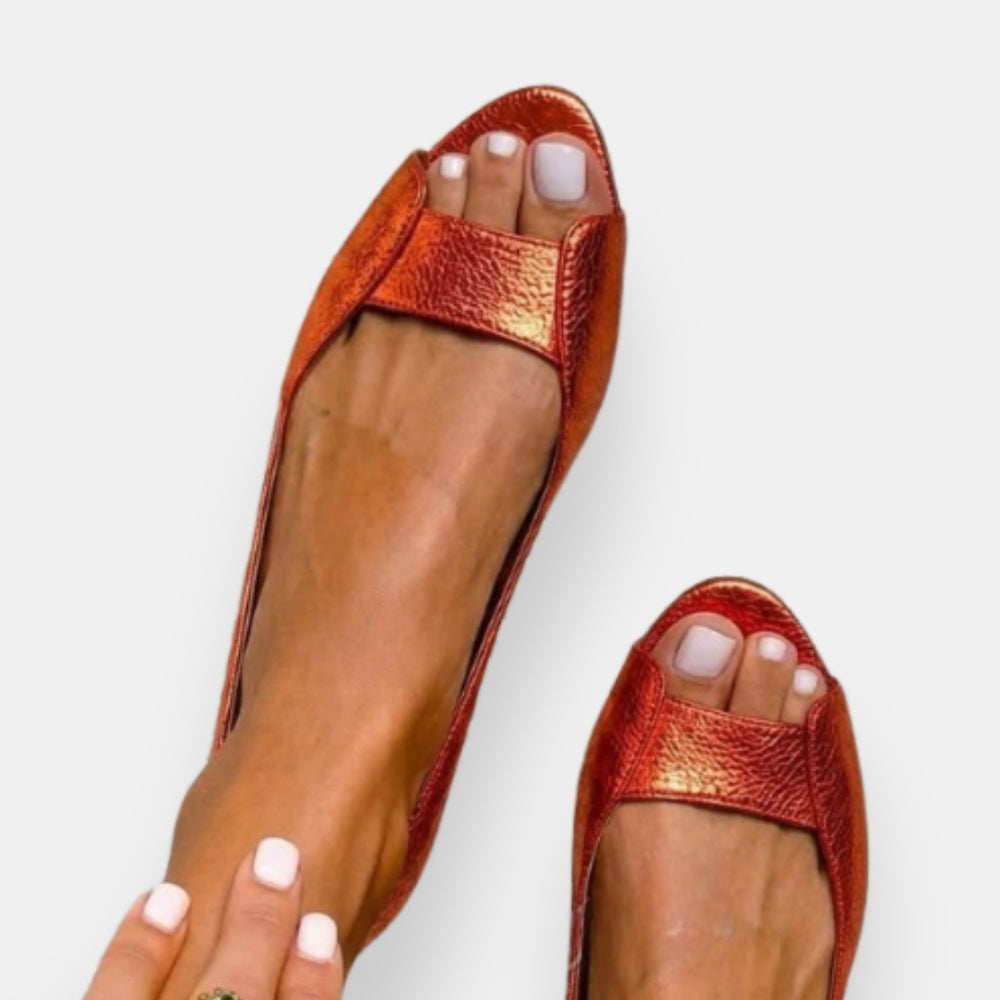 Fryda | Sandalias Planas Con Parte Superior de Textura Metalizada