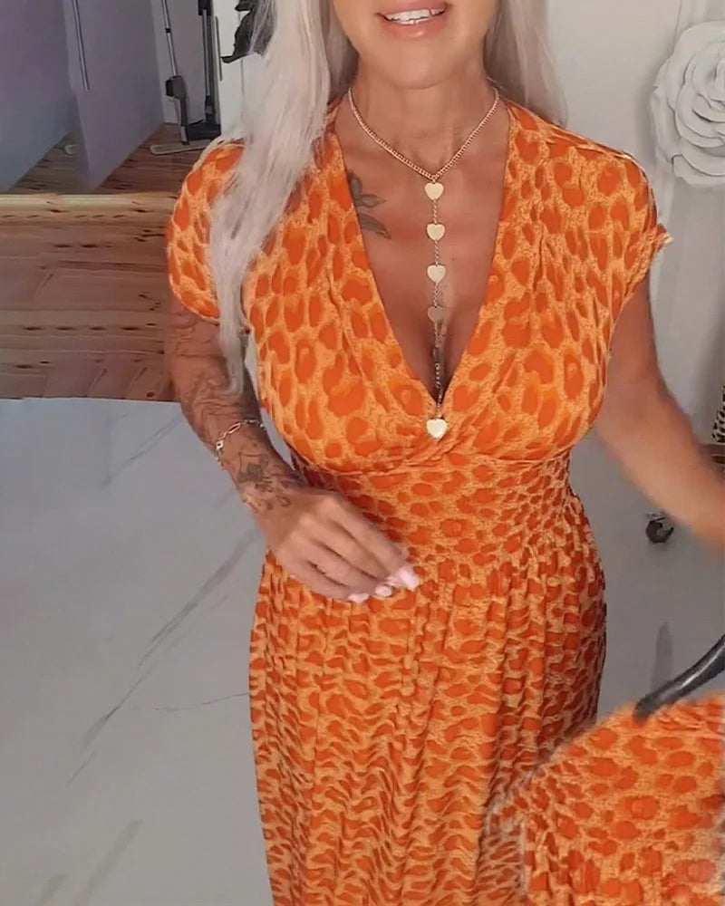 Erendira - Vestido Midi con Cuello en V y Estampado de Leopardo Manga Corta