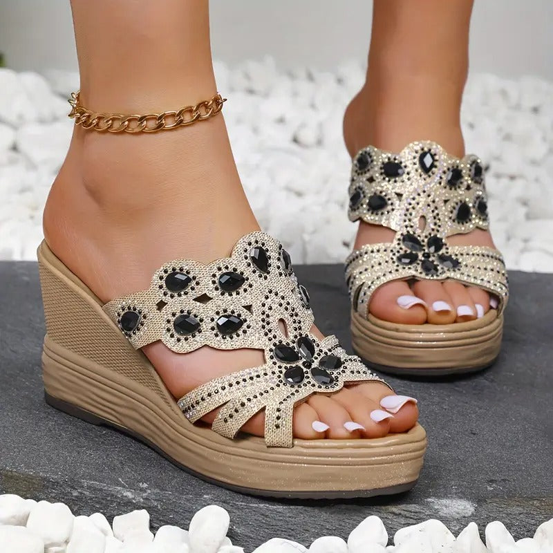 Lakeisha | Sandalias de Cuña Con Tiras Florales Con Pedrería