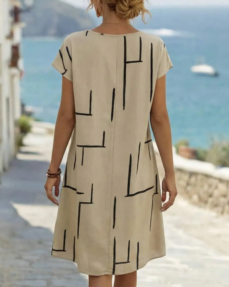 Ainee | Vestido Estampado Cuello Redondo Manga Corta