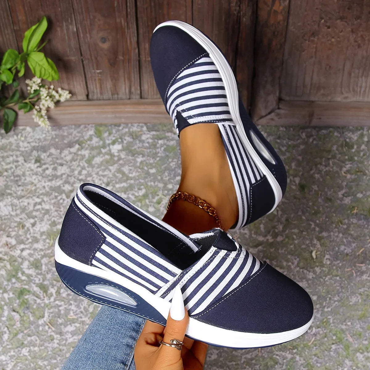 Tasha - Zapatillas Sin Cordones Con Plataforma a Rayas