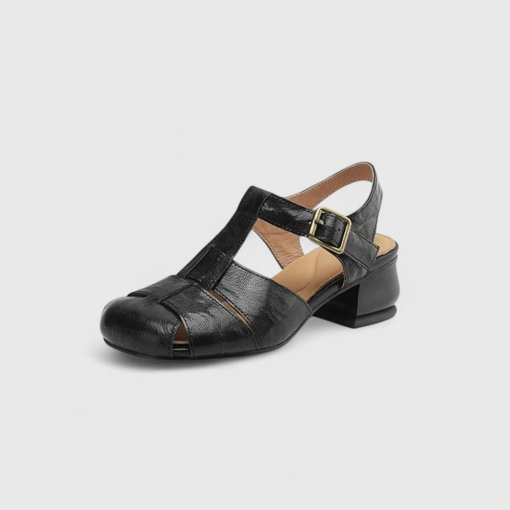 Kathy | Sandalias Cerradas con Tacón Bajo y Hebilla