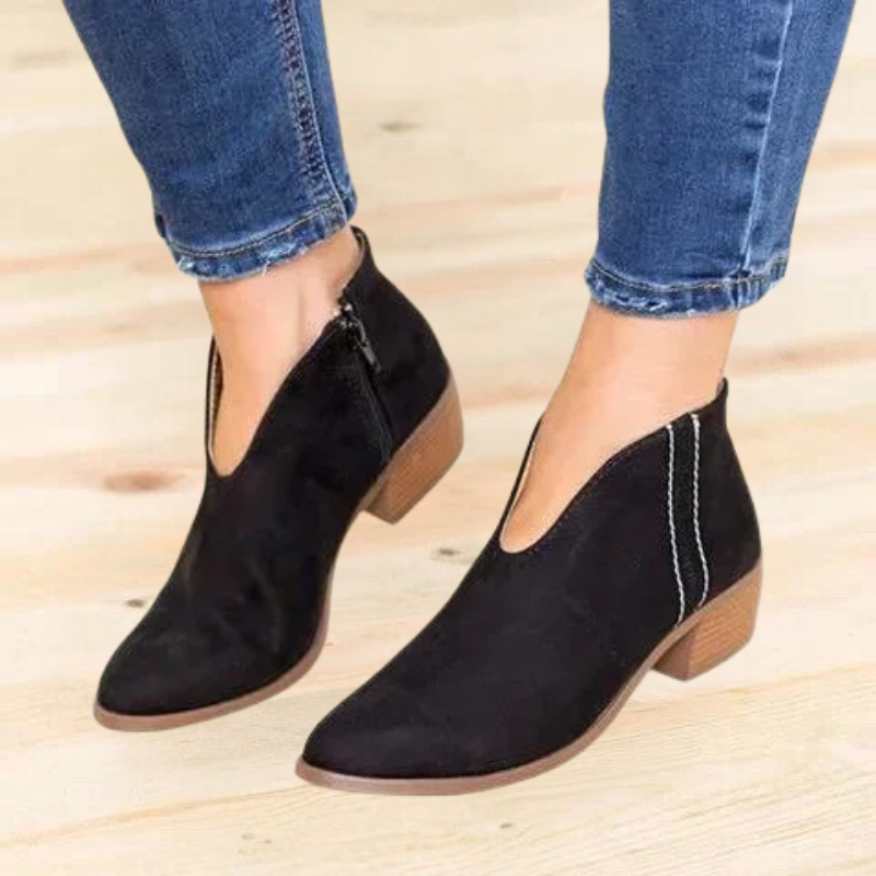 Philomena | Botines De Punta Afilada Y Tacón Grueso