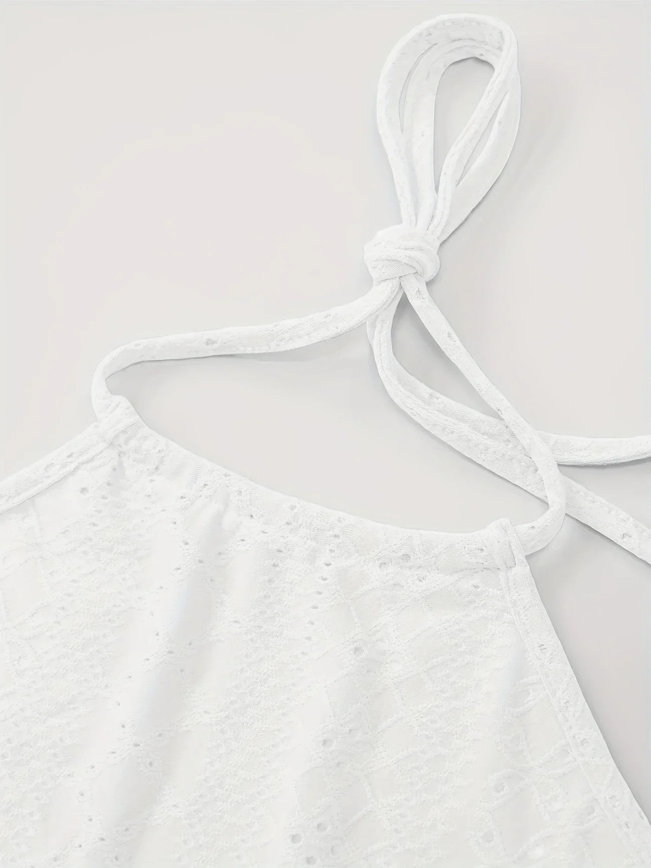 Despina | Conjunto De Top Con Cuello Halter Y Pantalones Cortos