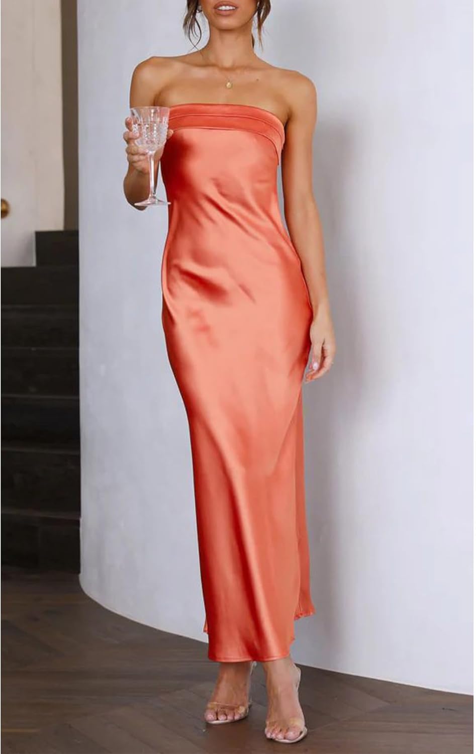 Thesa | Vestido Maxi Satinado Sin Tirantes