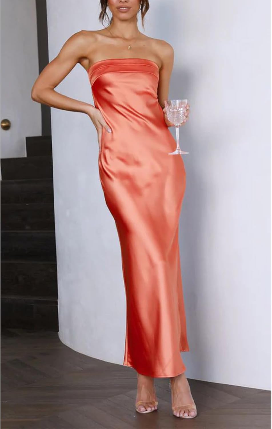 Thesa | Vestido Maxi Satinado Sin Tirantes