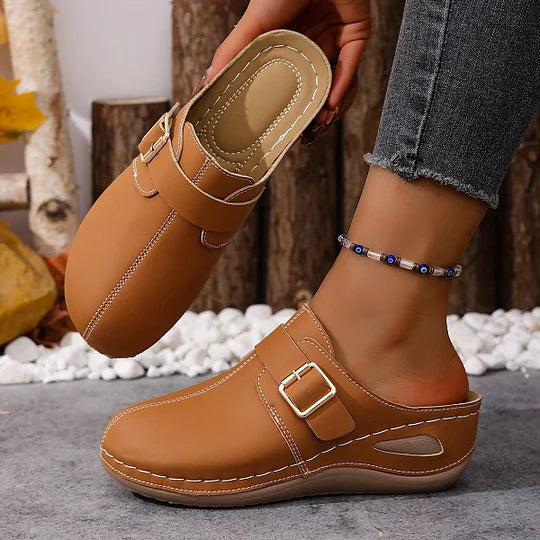 Latina - Mules con Hebilla Cuadrada Mujer