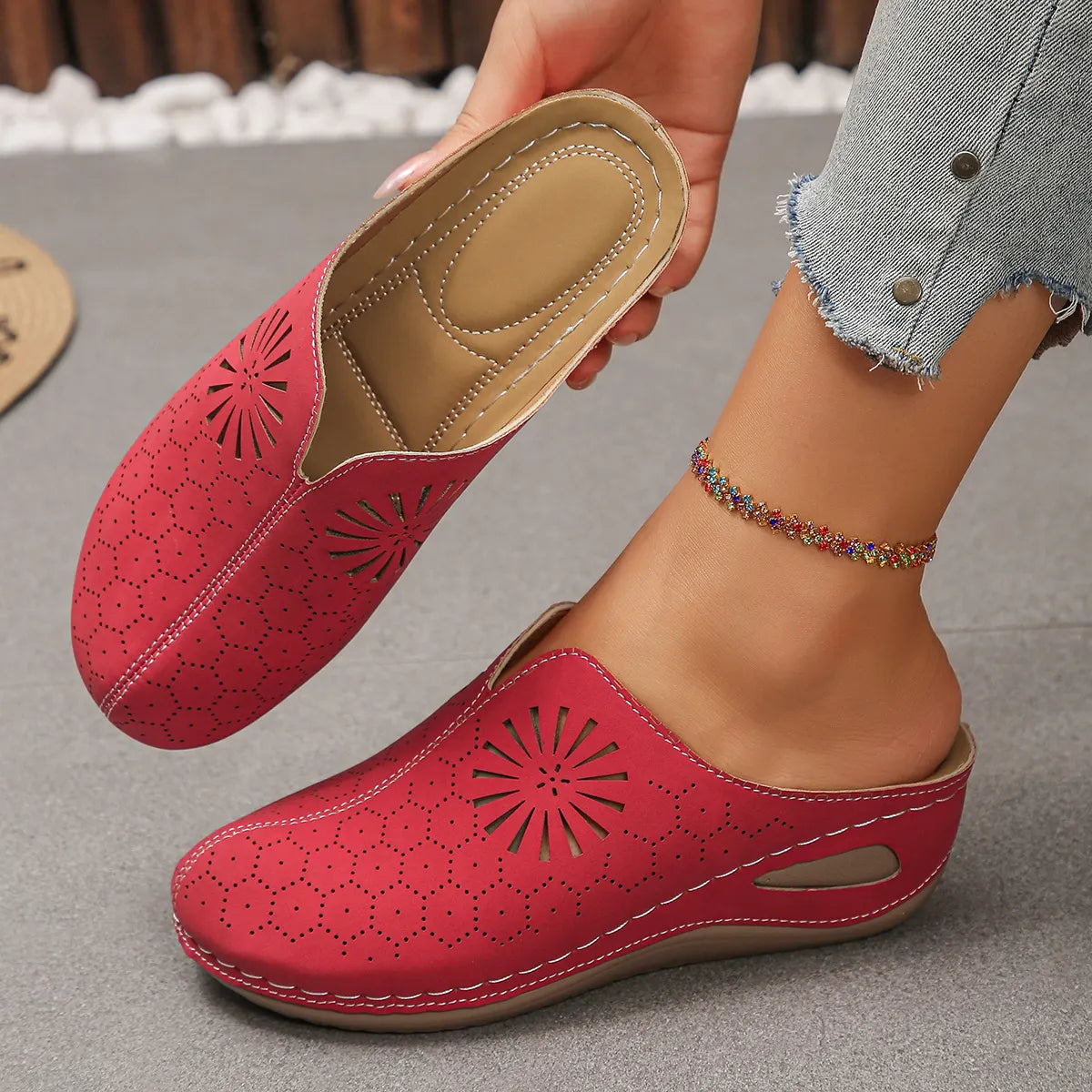 Lainey | Zuecos Tipo Mule Con Diseño Perforado