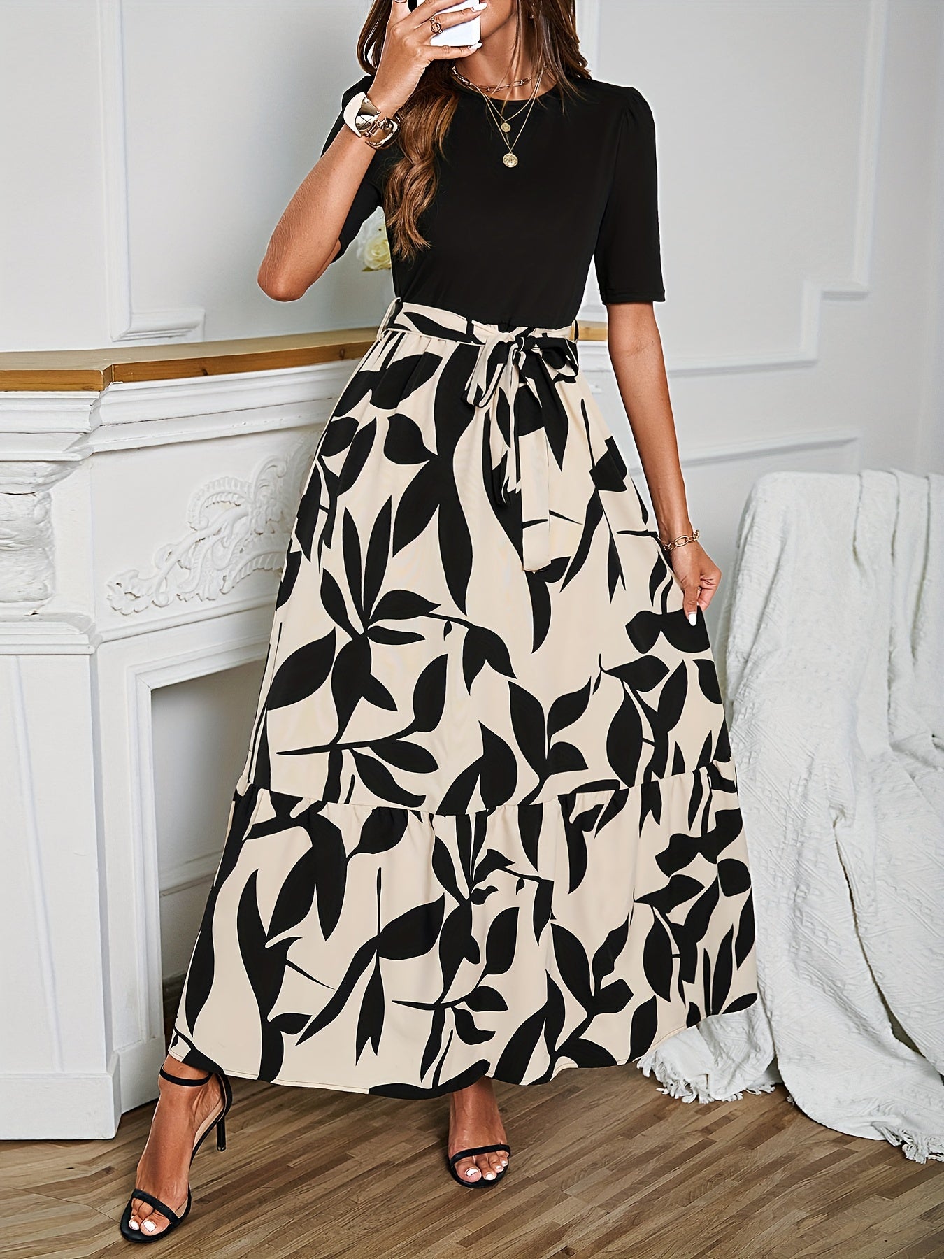 Nuray | Vestido Maxi Floral de Manga Corta