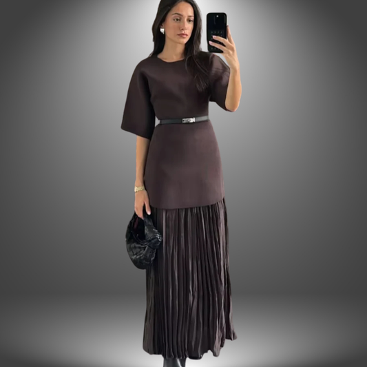 Valentina | Vestido Midi Plisado con Cinturón y Manga Corta